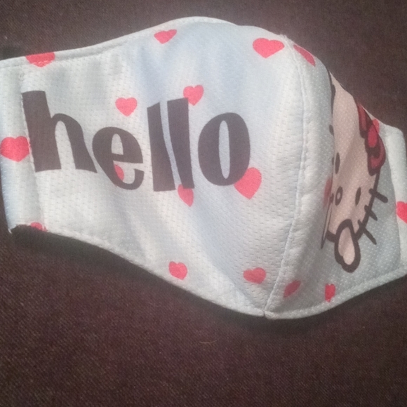 Hello Kitty Facemask *Reusable* - Picture 2 of 2